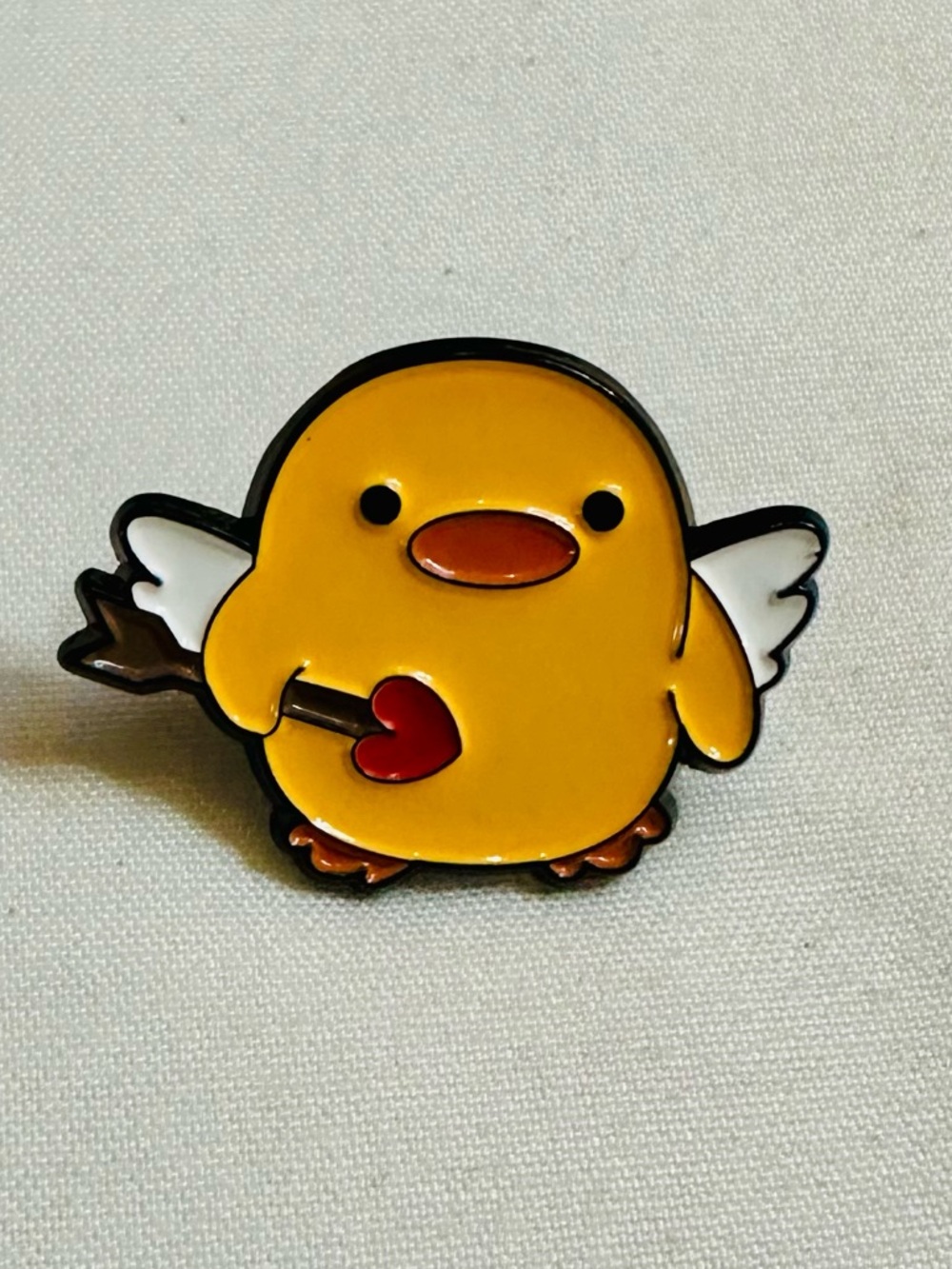 Cupid Chick Pin - Picture 1 of 3